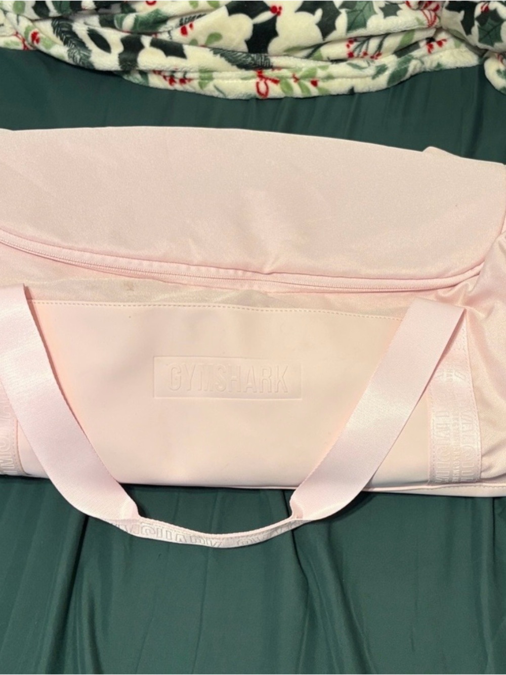 Gymshark Light Pink Women's Travel Duffle